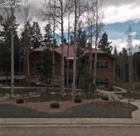661 Skyline Drive