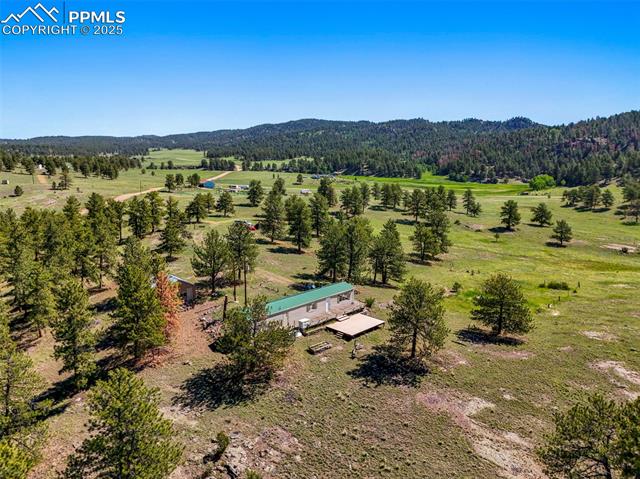 332 Valley Circle