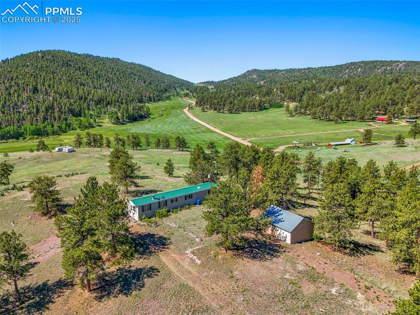 332 Valley Circle