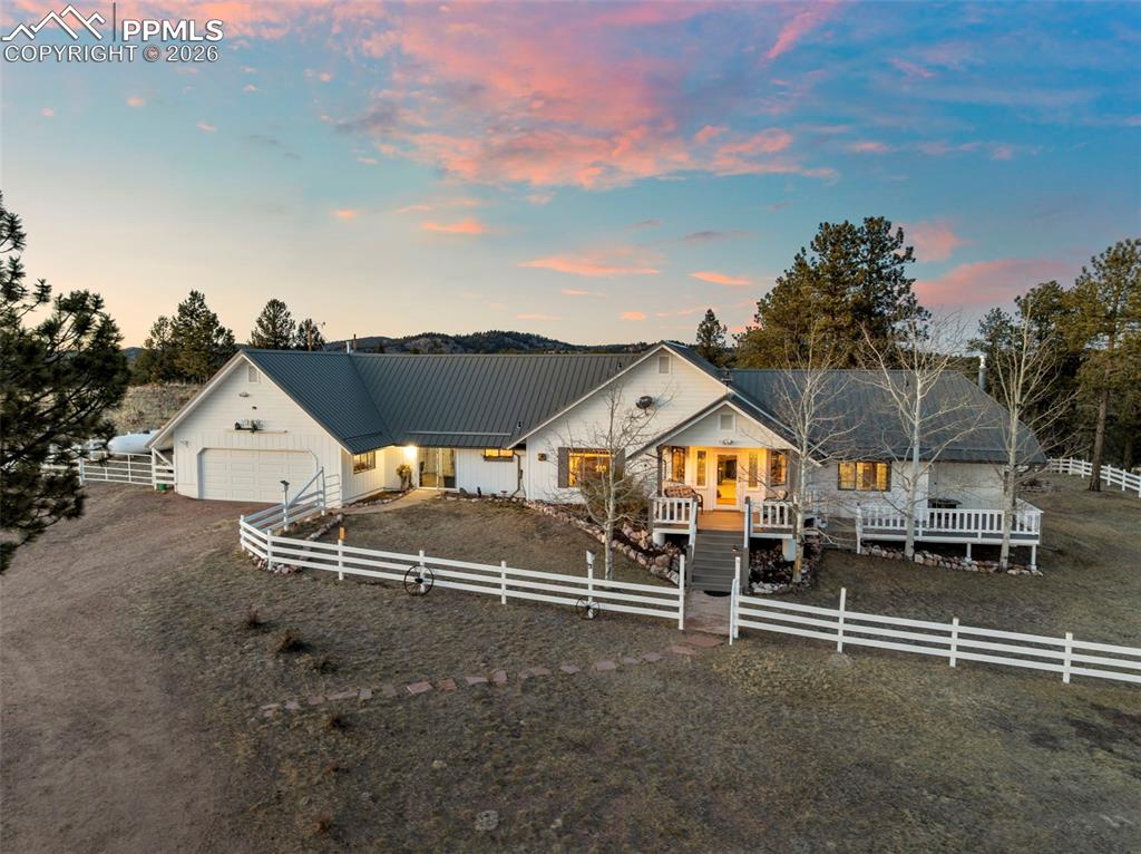 537 Chapparal Trail
