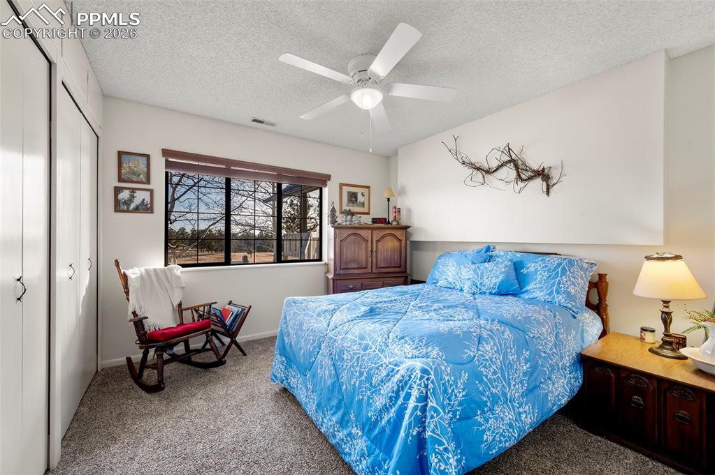 537 Chapparal Trail