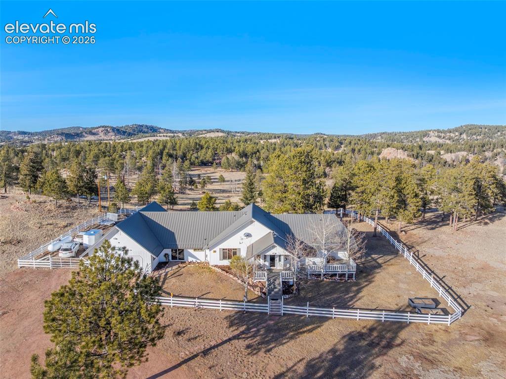 537 Chapparal Trail
