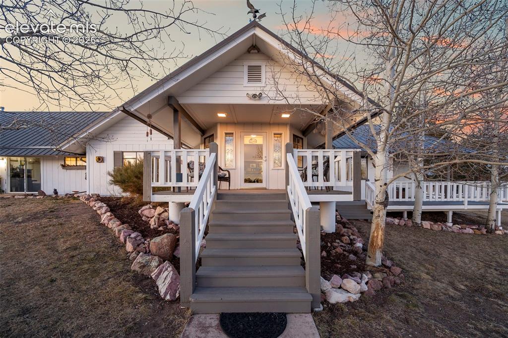 537 Chapparal Trail