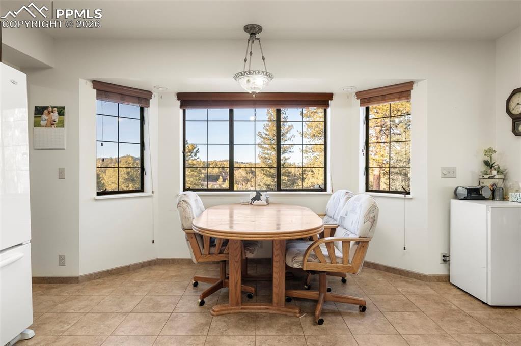 537 Chapparal Trail