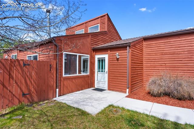 1010 W Sundance Street