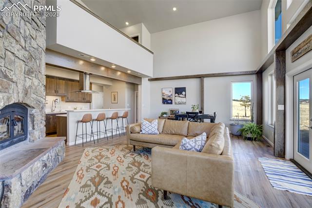 10617 County Road 1