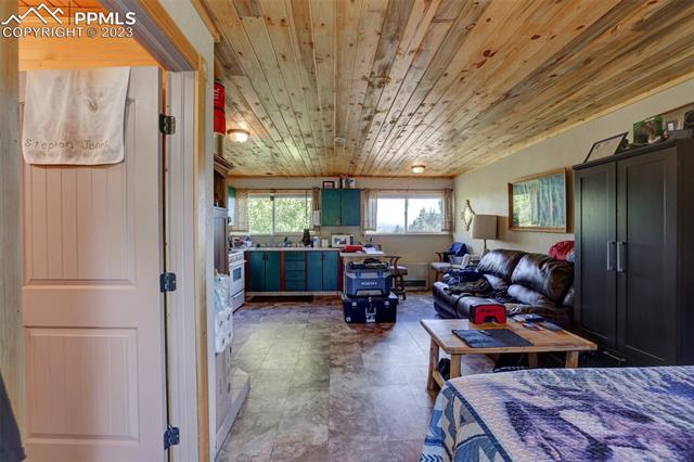 355 Gold Dust Creek Road