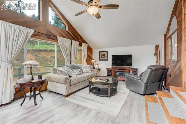 1699 Spring Valley Drive