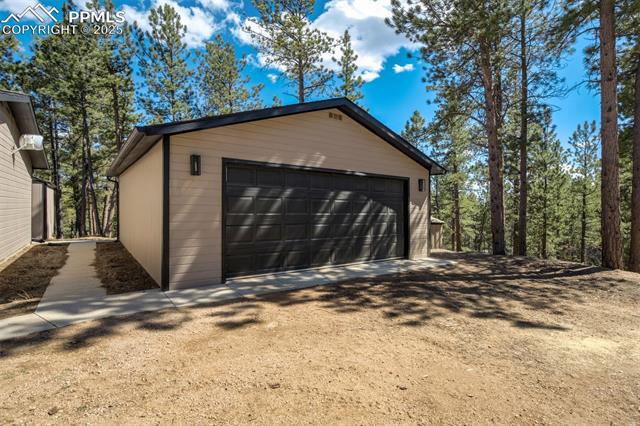 869 Kiowa Road