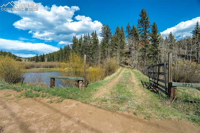 1074 Pathfinder Road