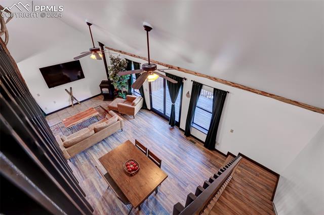 1063 Meadows Lane