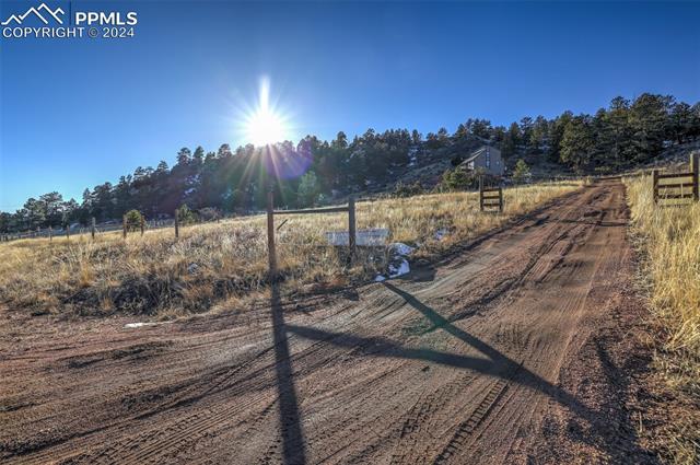 1063 Meadows Lane