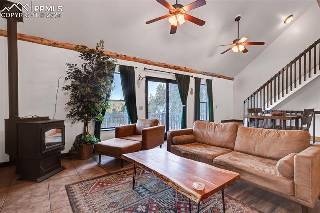 1063 Meadows Lane