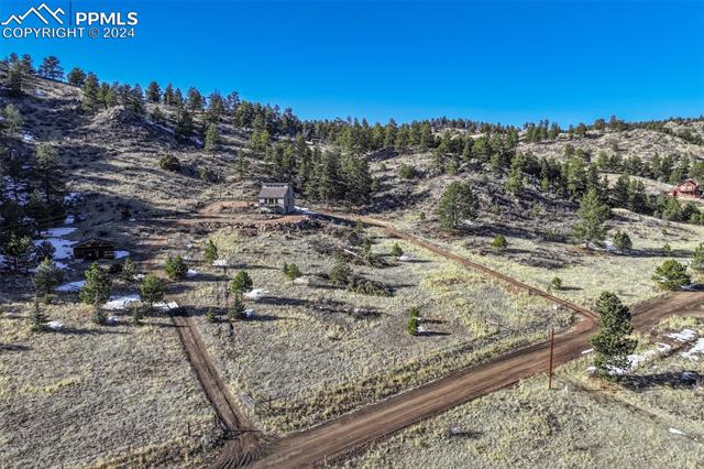 1063 Meadows Lane