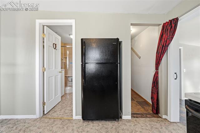 310 E Whiting Avenue