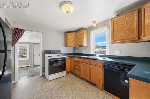 310 E Whiting Avenue