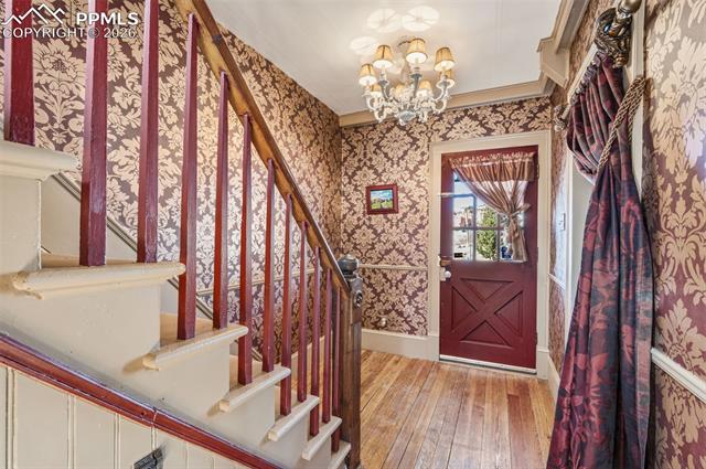 310 E Whiting Avenue