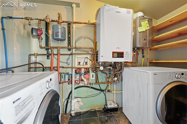 310 E Whiting Avenue