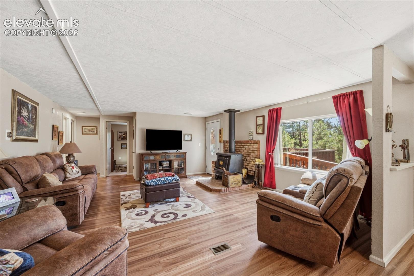 1299 Pikes Peak Drive