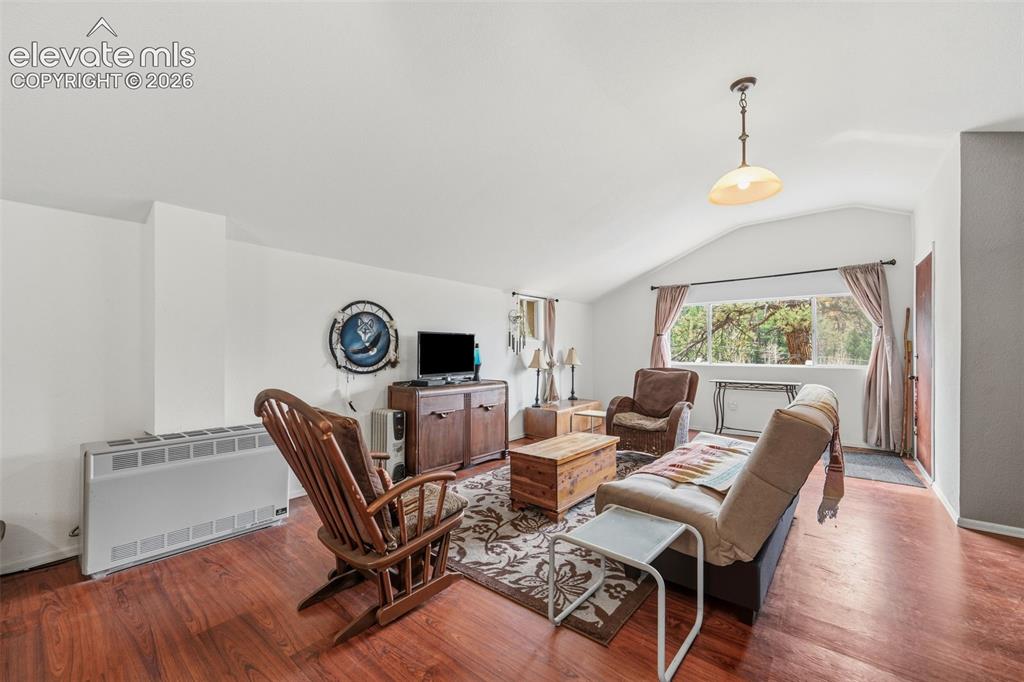553 Arrowhead Road