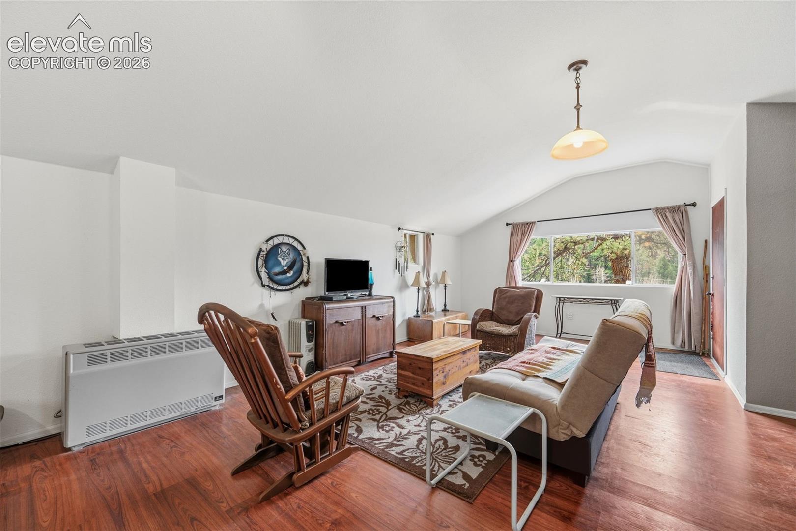 553 Arrowhead Road