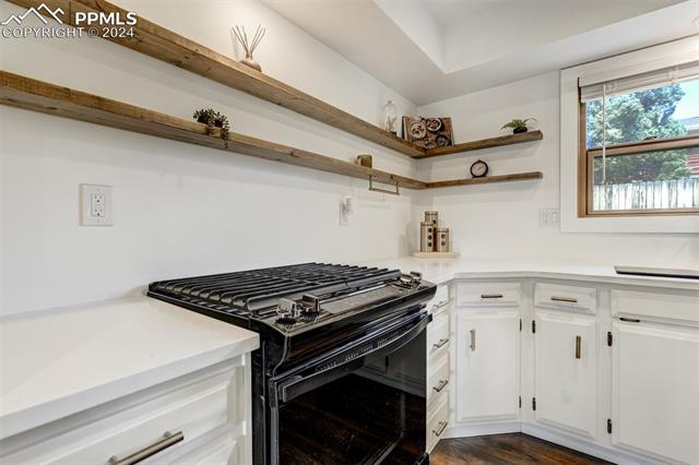 4726 Vista View Lane