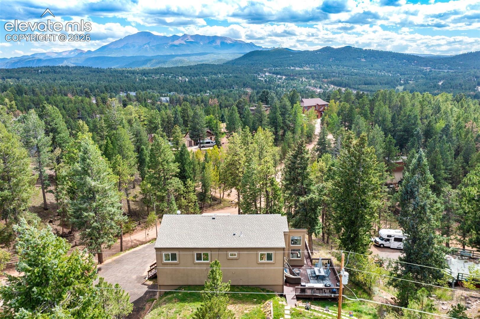 330 W Ridge Drive