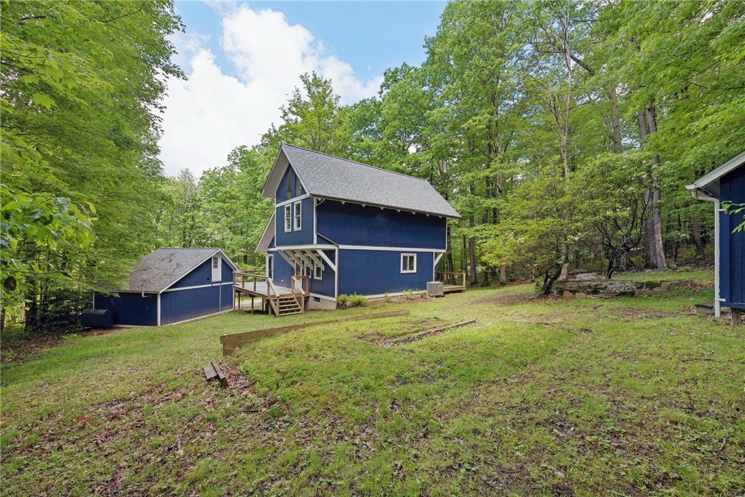 202 Greenbrier Rd