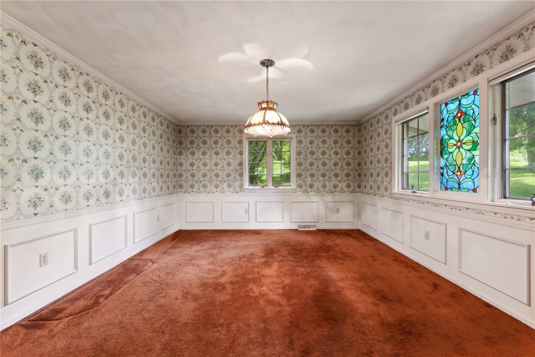 2213 Hall Ct