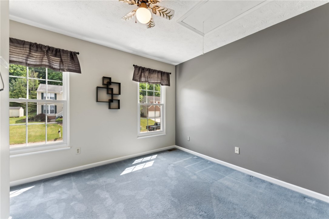 881 Castleview Dr
