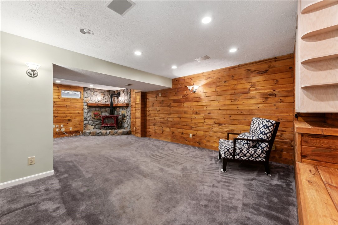 881 Castleview Dr
