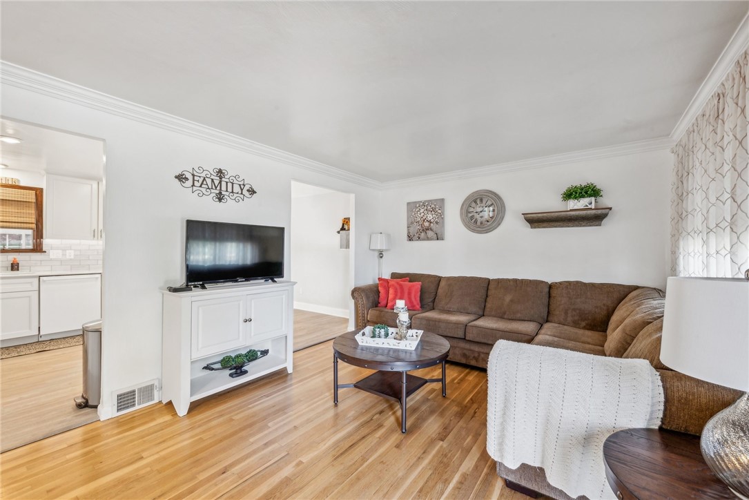 13511 Ormsby Dr