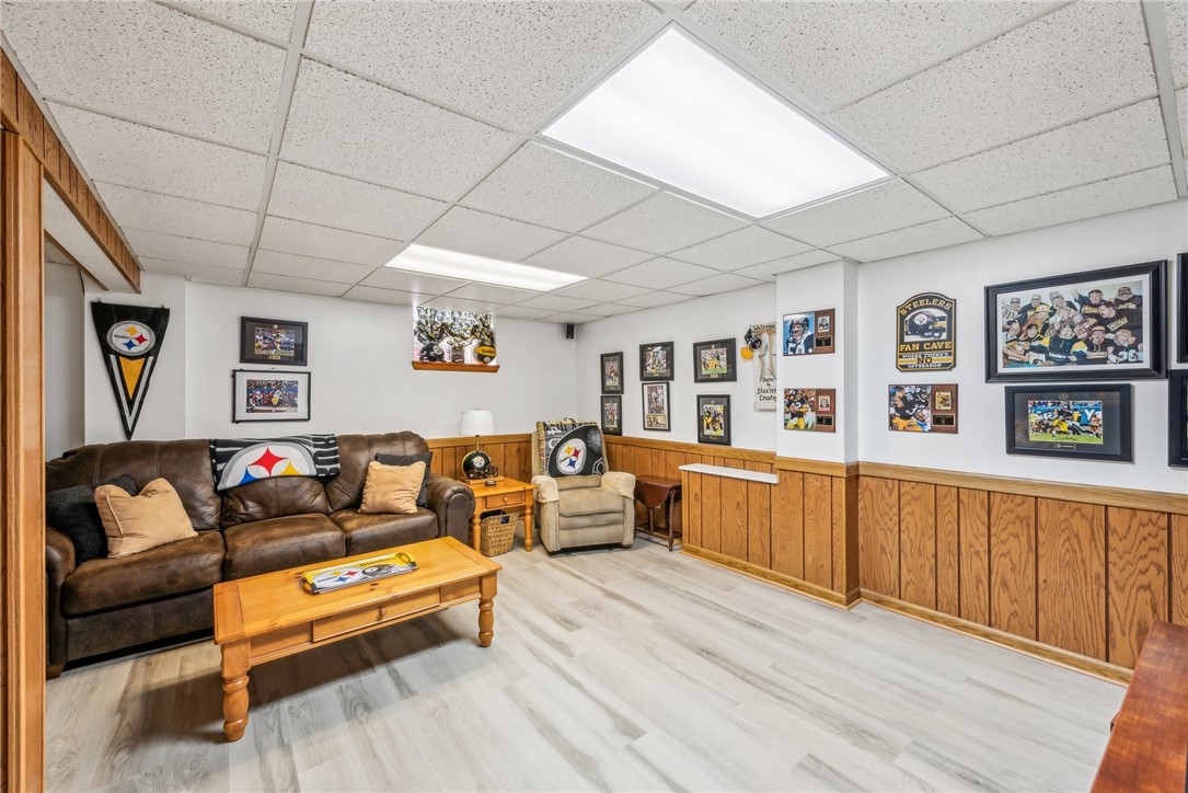 13511 Ormsby Dr