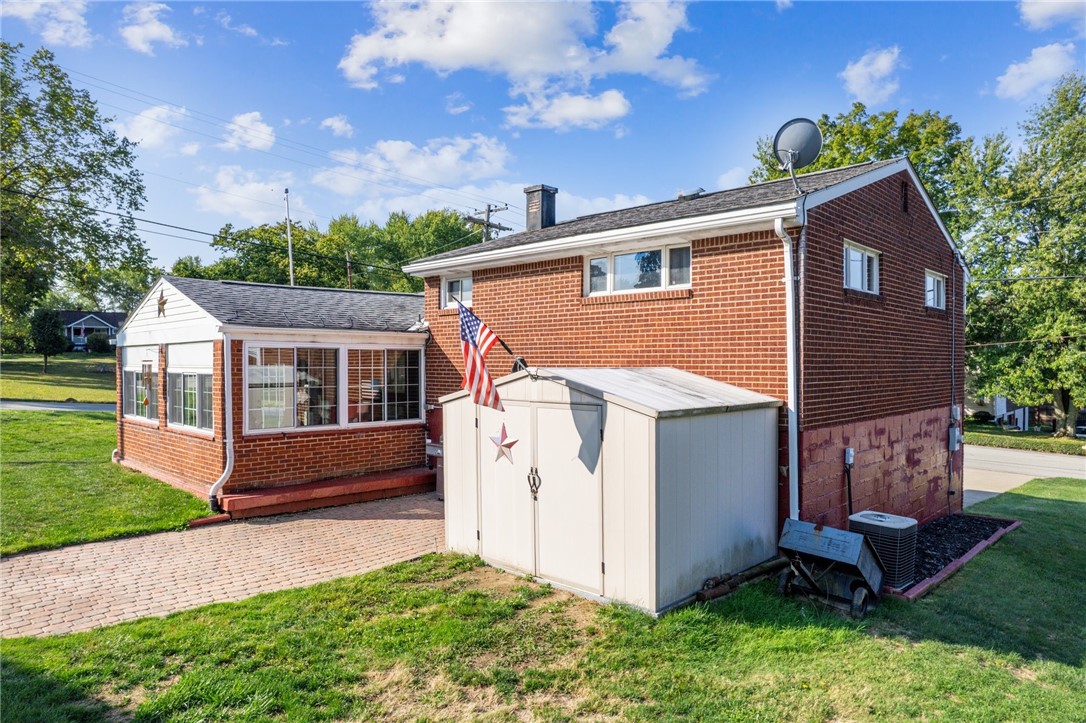 13511 Ormsby Dr