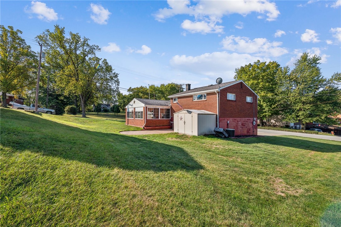 13511 Ormsby Dr