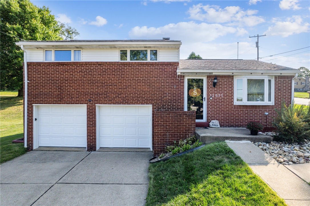 13511 Ormsby Dr