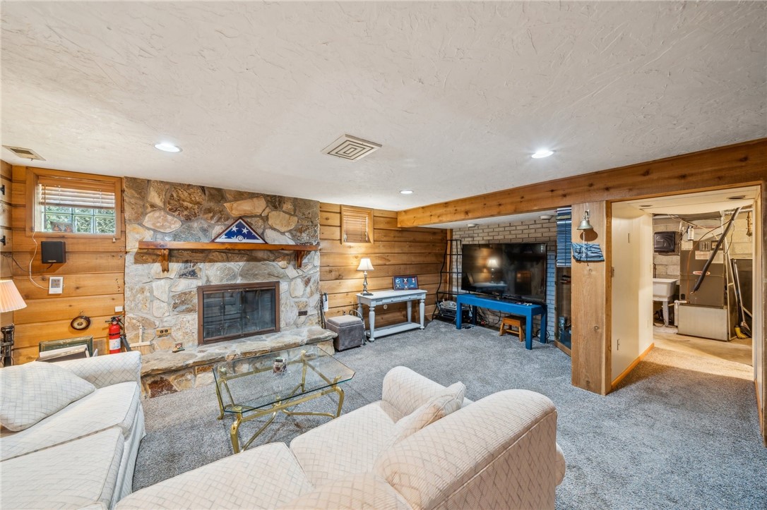 10781 Old Trail Rd