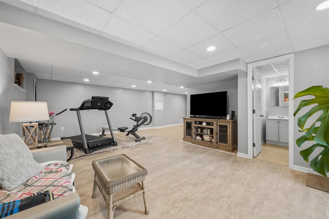 336 Maple Rd