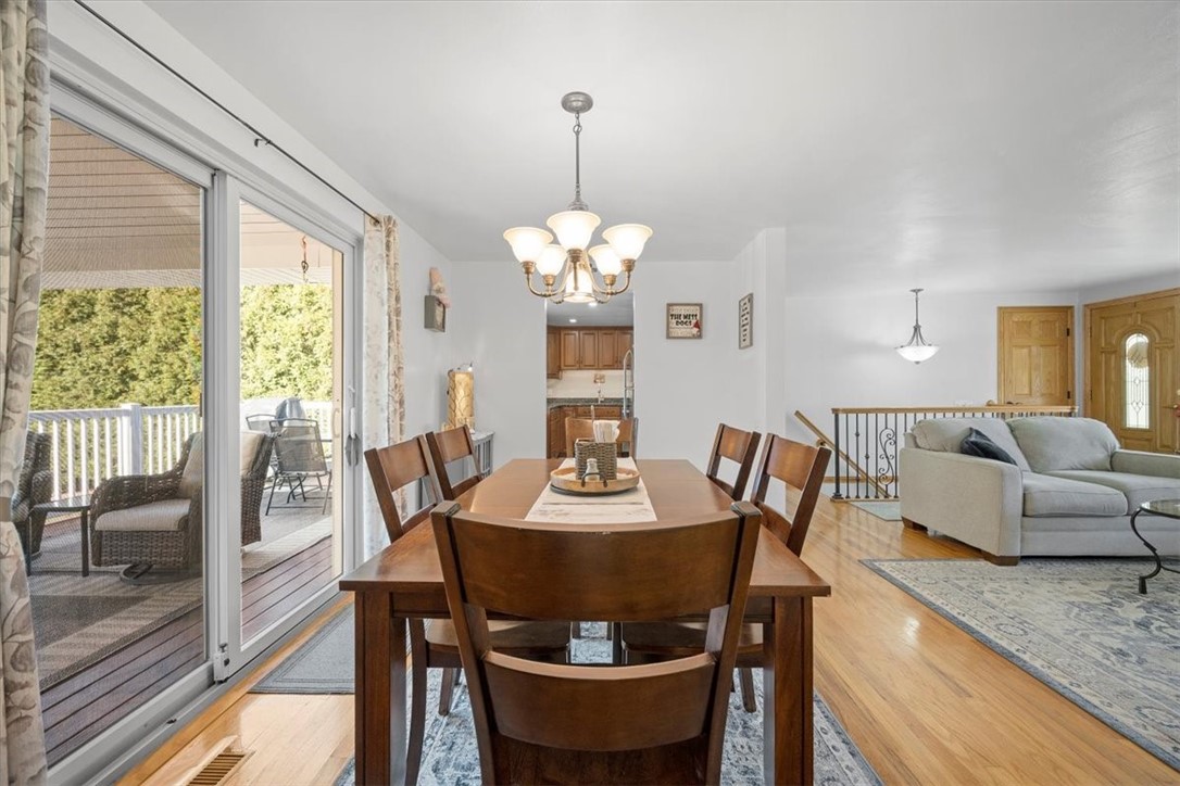 336 Maple Rd