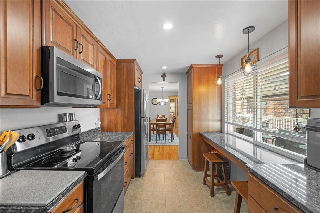 336 Maple Rd