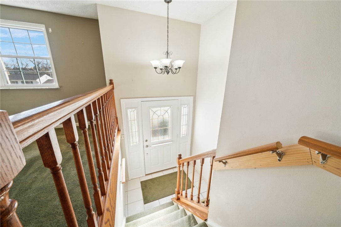 1828 Ivanhoe Dr