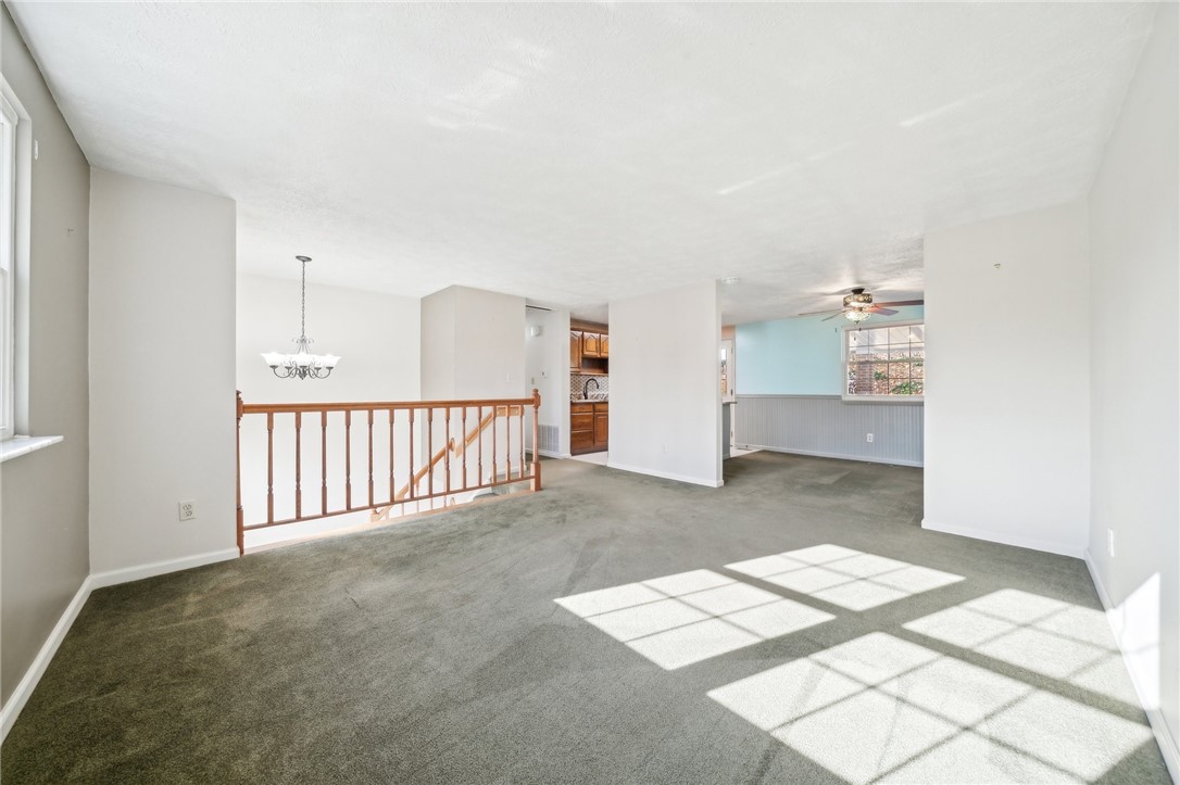 1828 Ivanhoe Dr