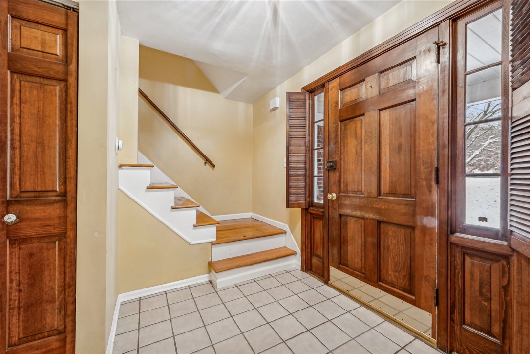 1713 Ridge Rd