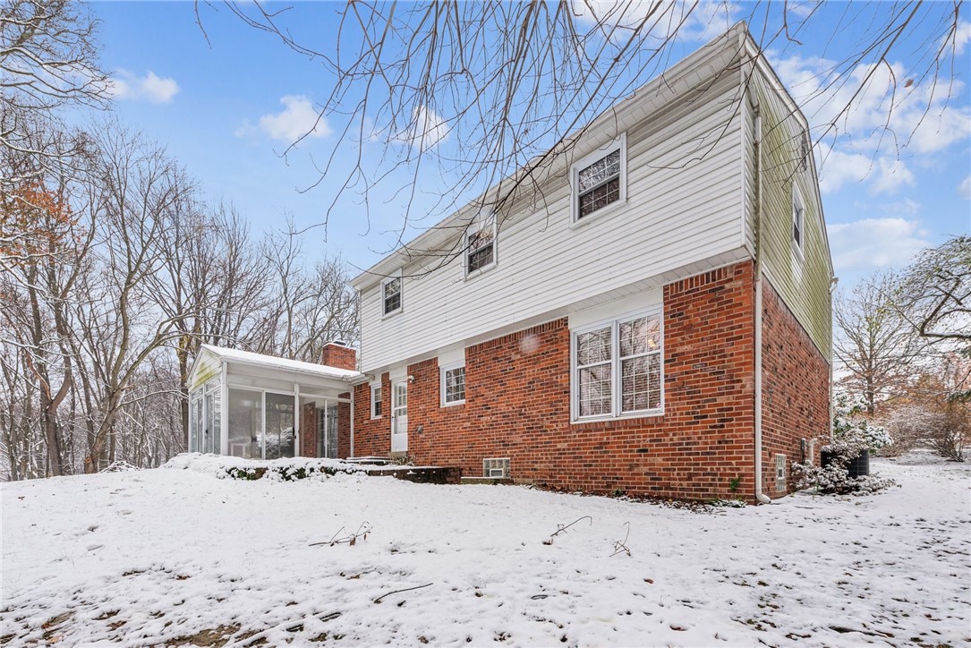 1713 Ridge Rd