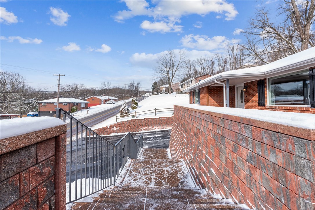 202 Sandy Hill Rd