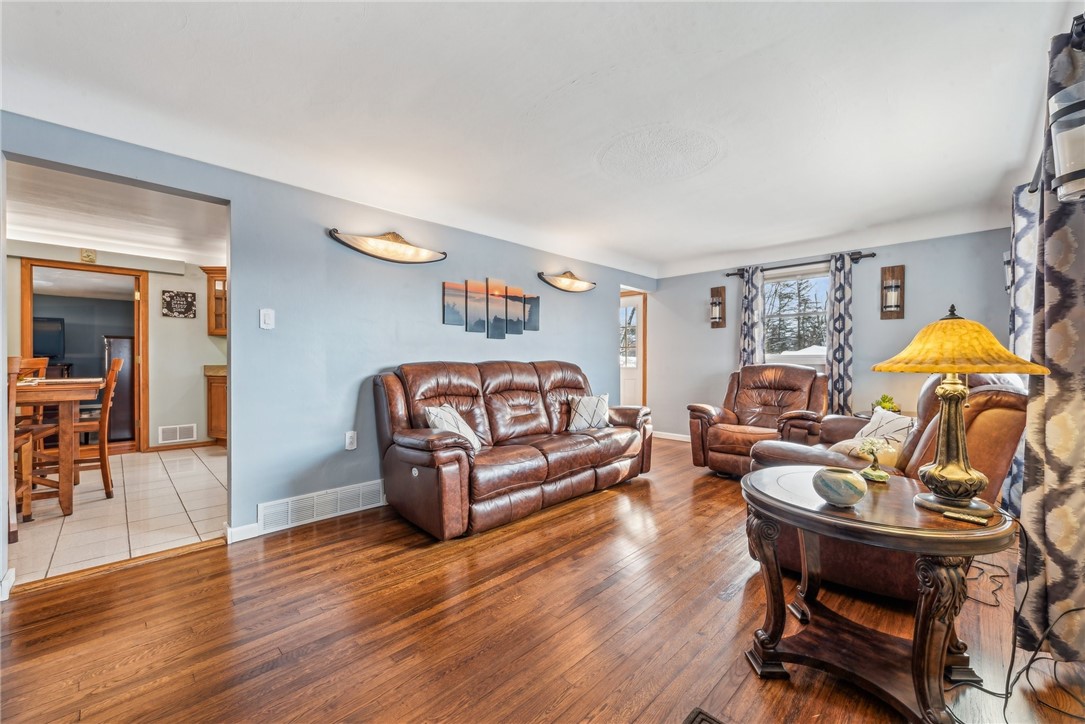 202 Sandy Hill Rd