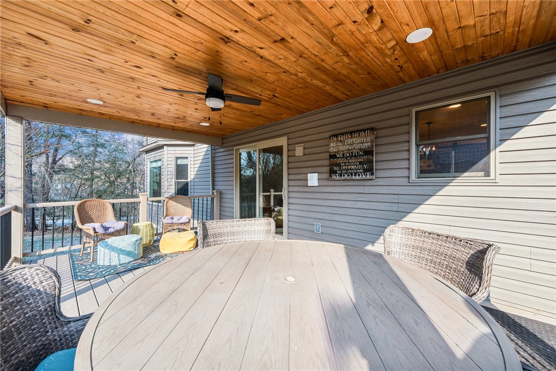 10098 Stella De Oro Dr