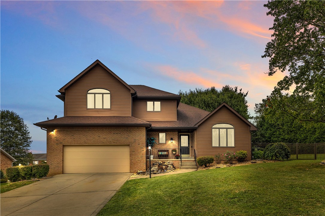 2 Brook Valley Dr.