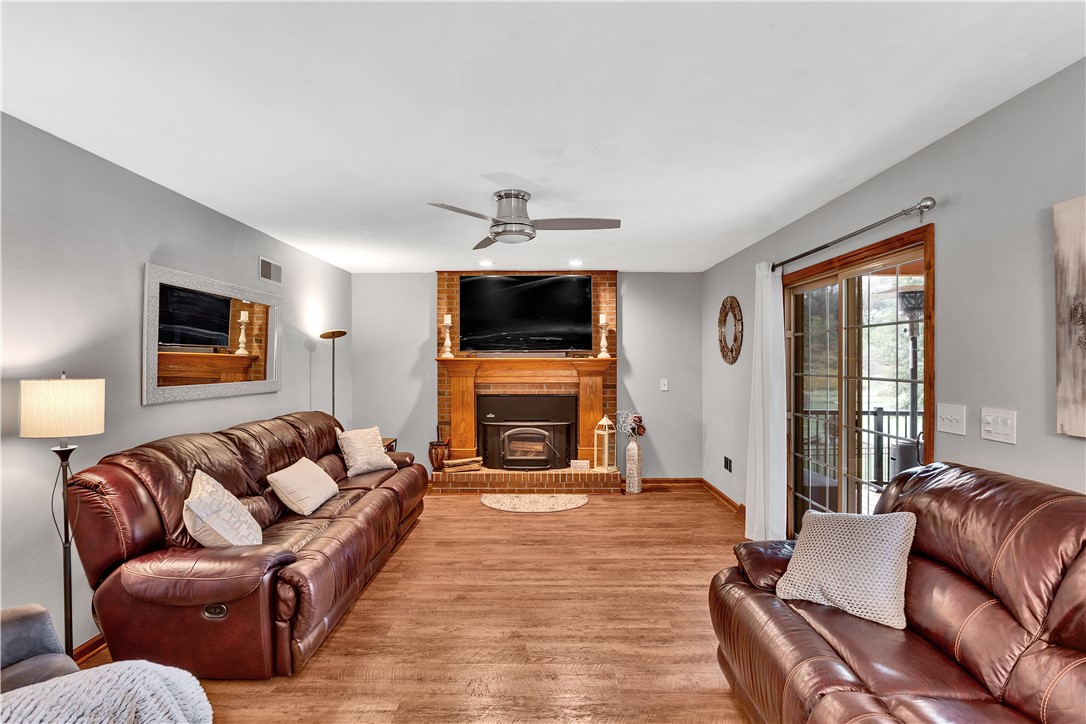 2 Brook Valley Dr.