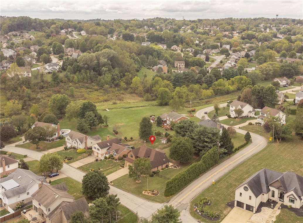 2 Brook Valley Dr.